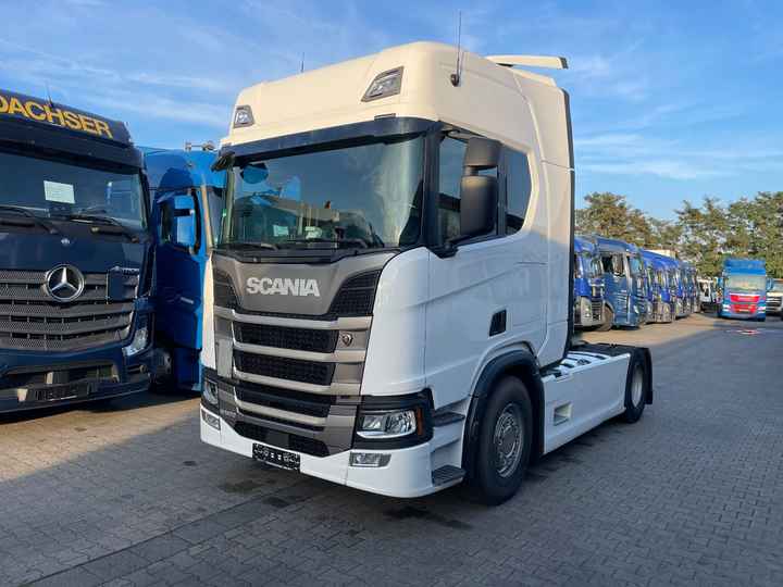 Scania Truck Head