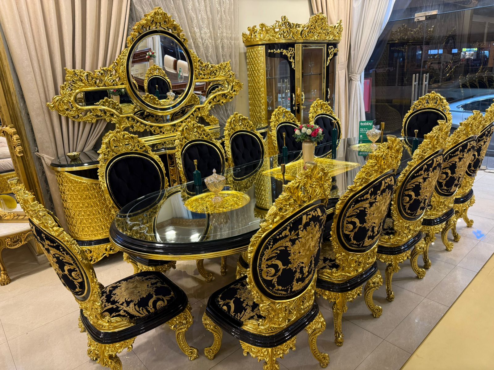 Royal Furnitures